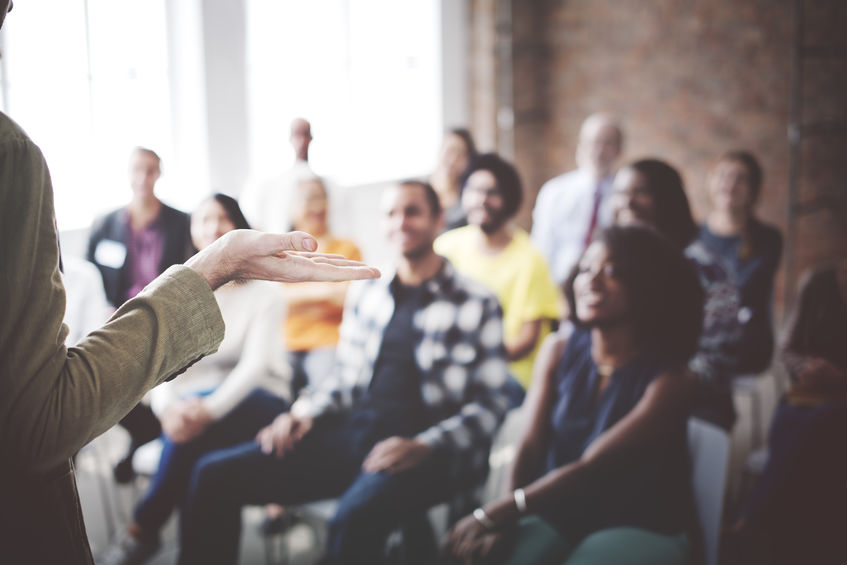 Read more about the article How To Hypnotize Your Audience