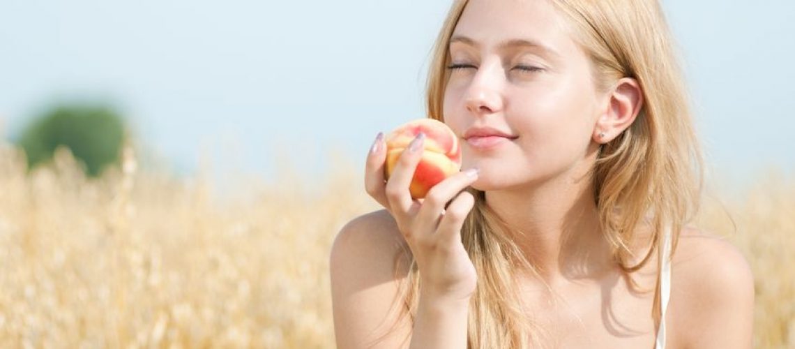 Understanding Emotional and Physical Suggestibility